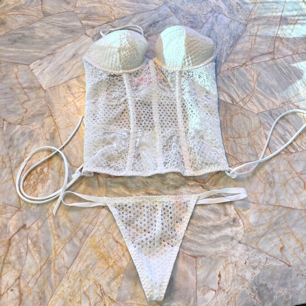 2 Pc Set Victoria's Secret White Lace Corset Bustier and Thong Vintage 34B Small